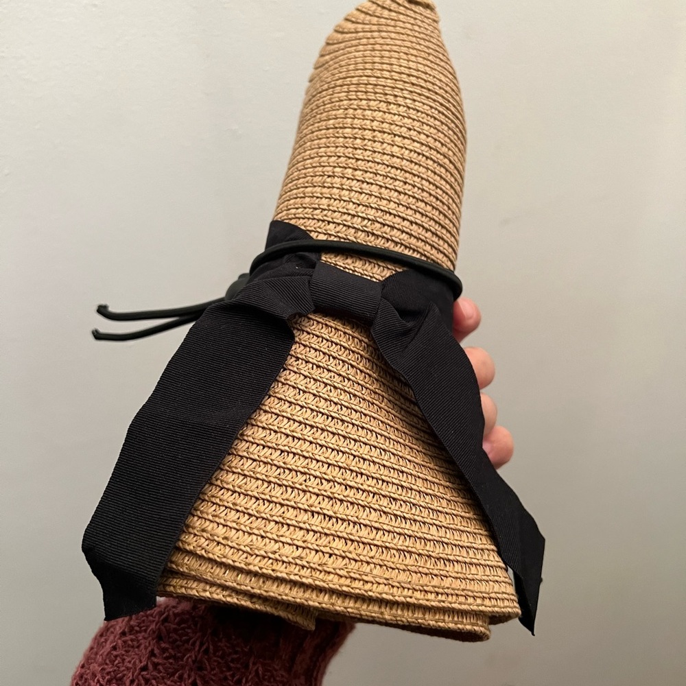 Straw hat - Picture 5 of 9